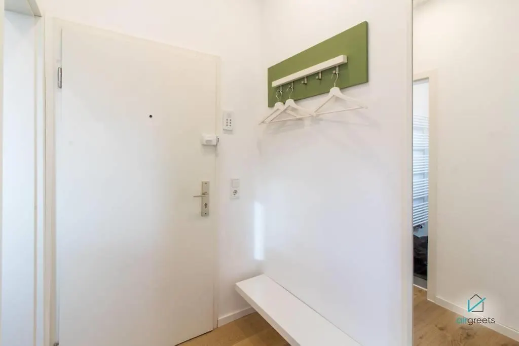 Discover Cologne - Near Rathenauplatz Daire